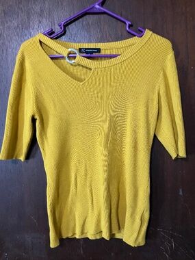 Cute Yellow shirt